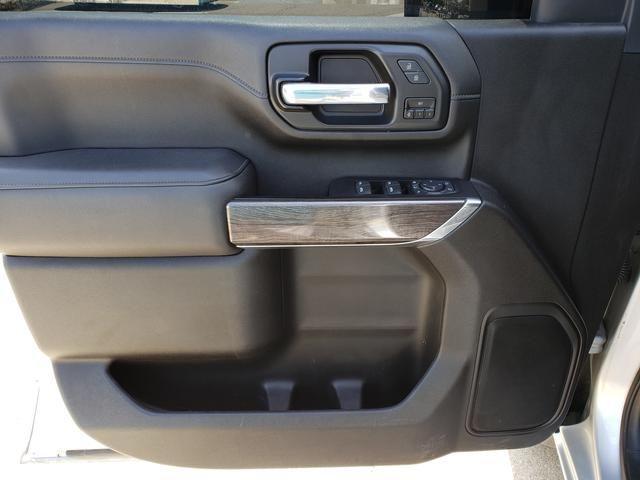 used 2022 Chevrolet Silverado 2500 car, priced at $45,995