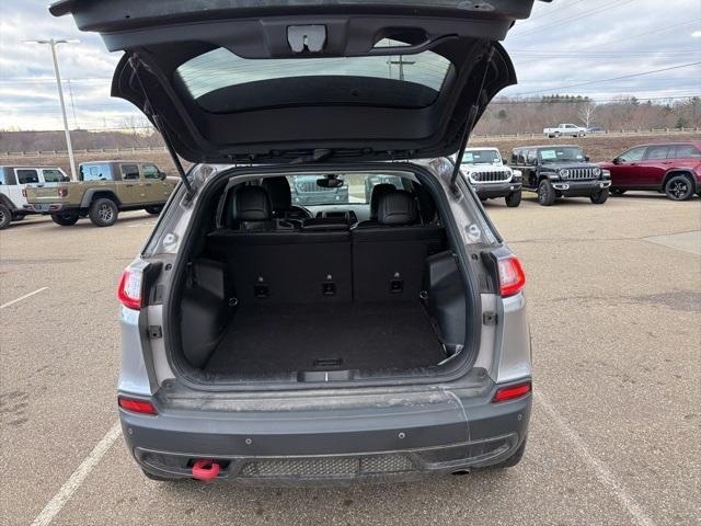 used 2020 Jeep Cherokee car, priced at $15,980