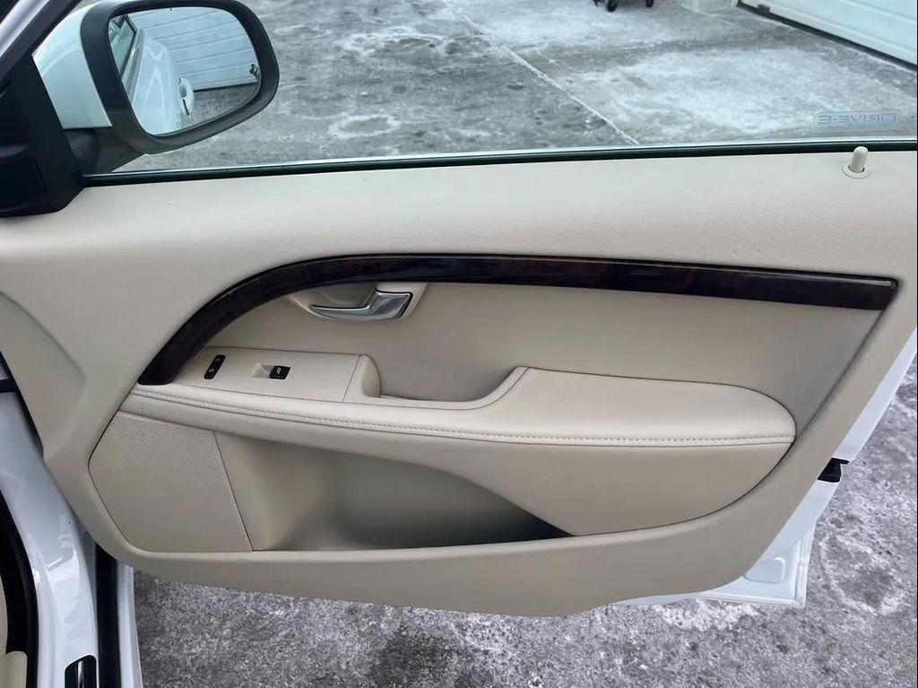 used 2015 Volvo S80 car, priced at $12,490