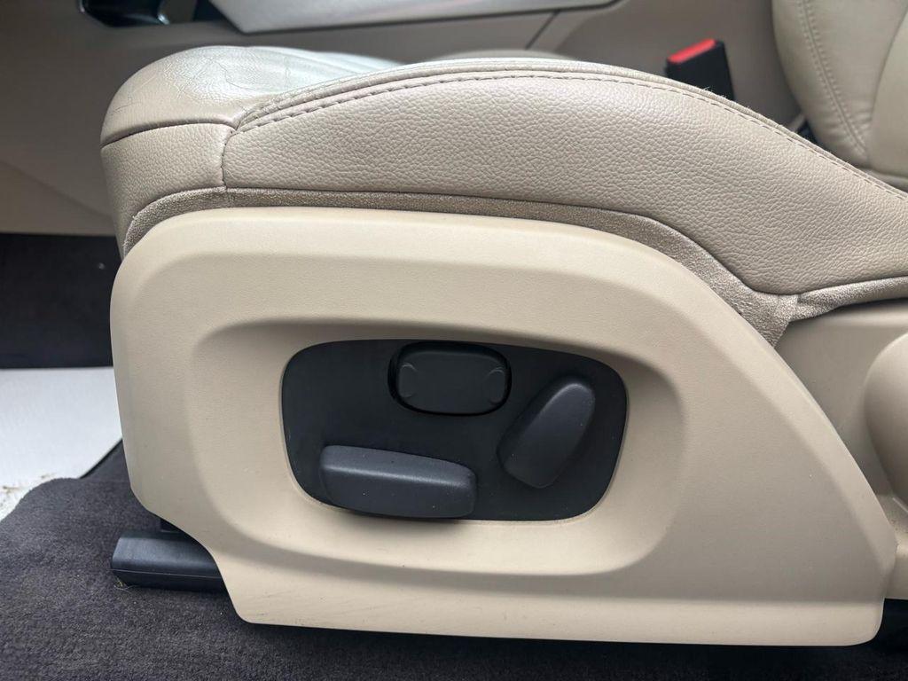 used 2015 Land Rover Range Rover Evoque car, priced at $9,900