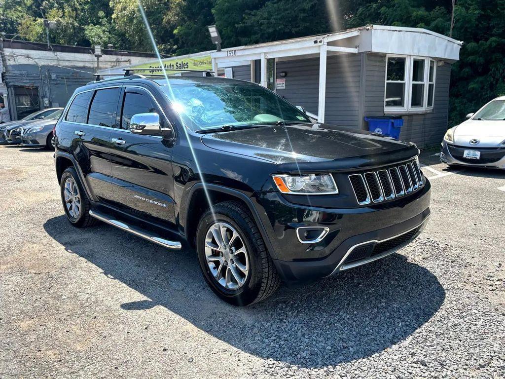 used 2015 Jeep Grand Cherokee car, priced at $10,900
