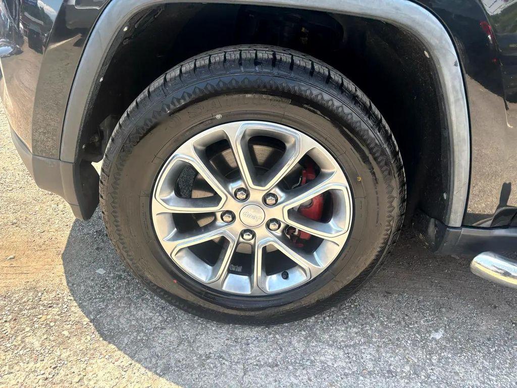 used 2015 Jeep Grand Cherokee car, priced at $10,900