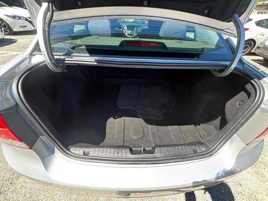 used 2015 Chevrolet Cruze car, priced at $6,200