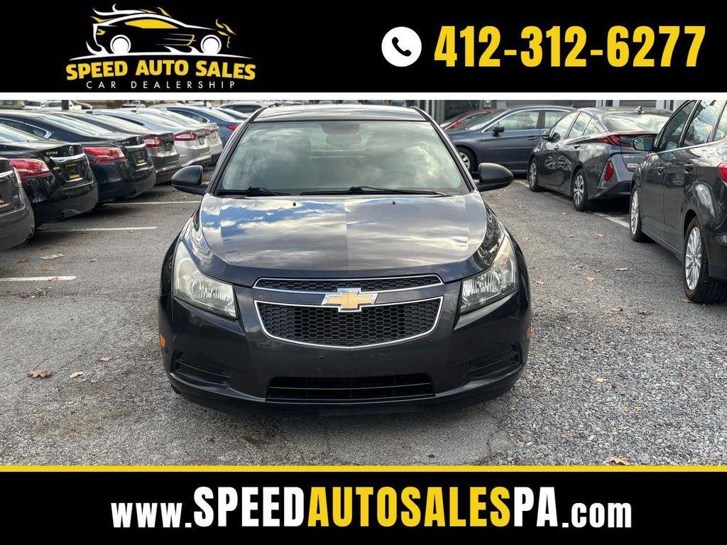 used 2014 Chevrolet Cruze car, priced at $6,100