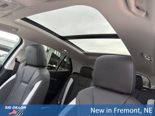 new 2026 Buick Envision car, priced at $47,840