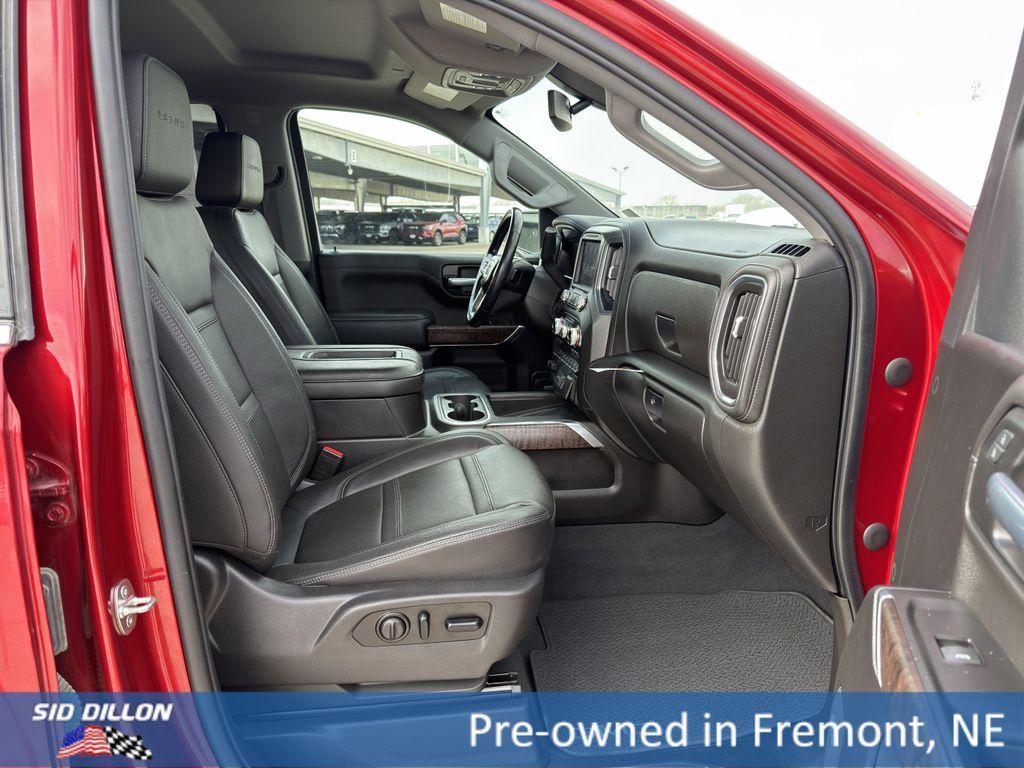used 2021 GMC Sierra 1500 car, priced at $36,995