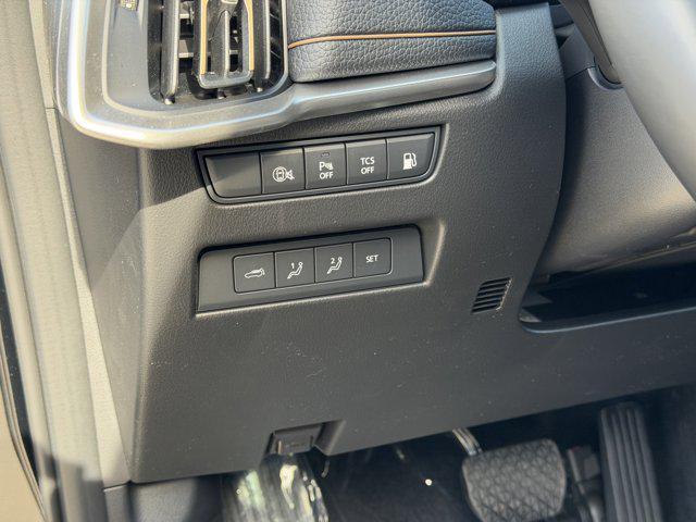 new 2026 Mazda CX-70 PHEV car, priced at $47,850