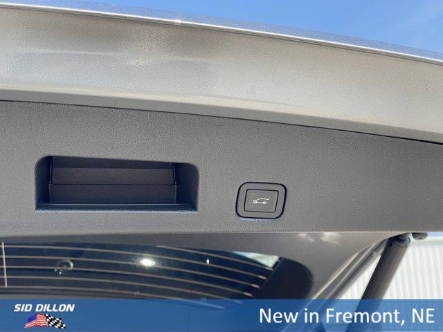 new 2026 GMC Acadia car, priced at $44,590