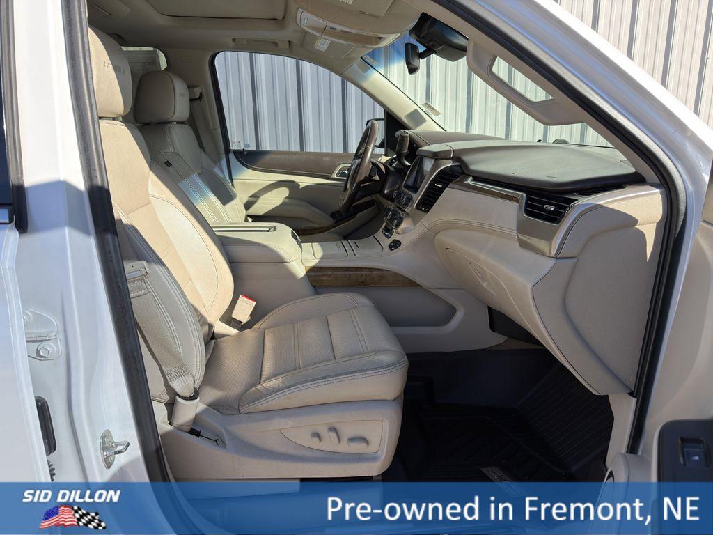 used 2017 GMC Yukon car, priced at $22,495