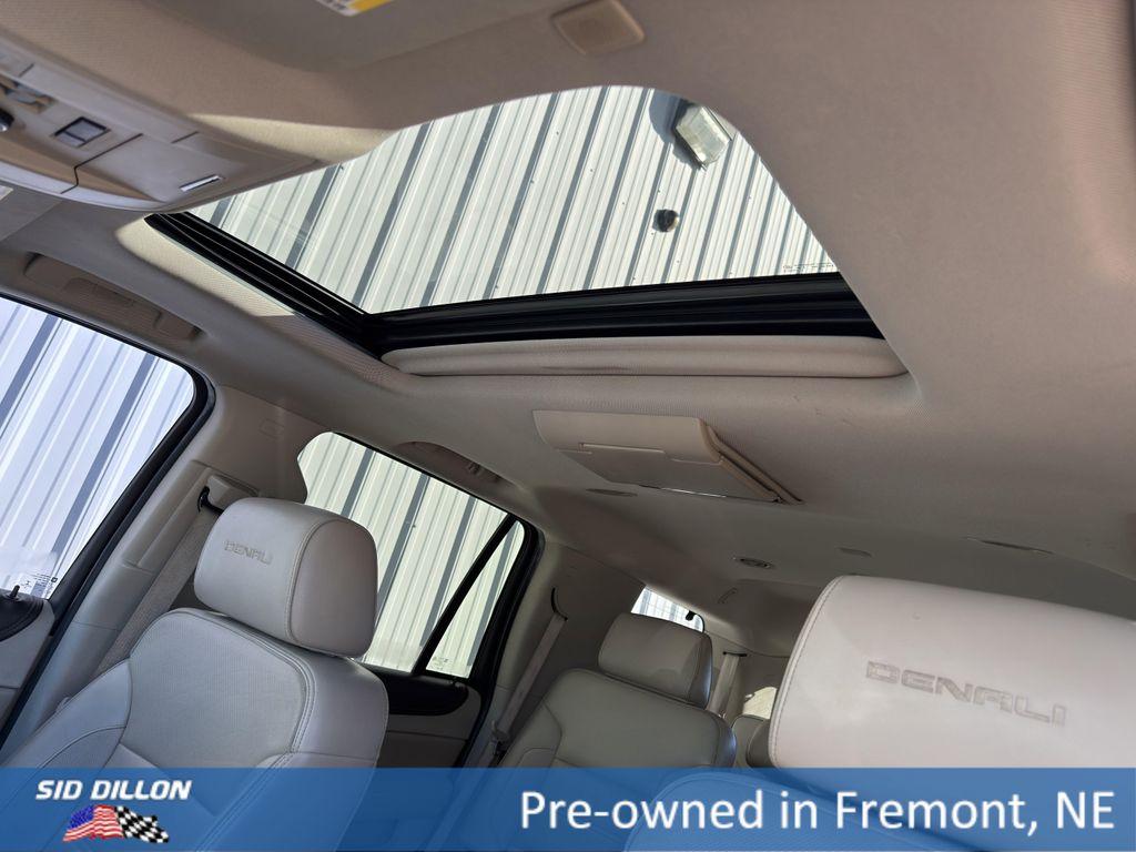 used 2017 GMC Yukon car, priced at $22,495