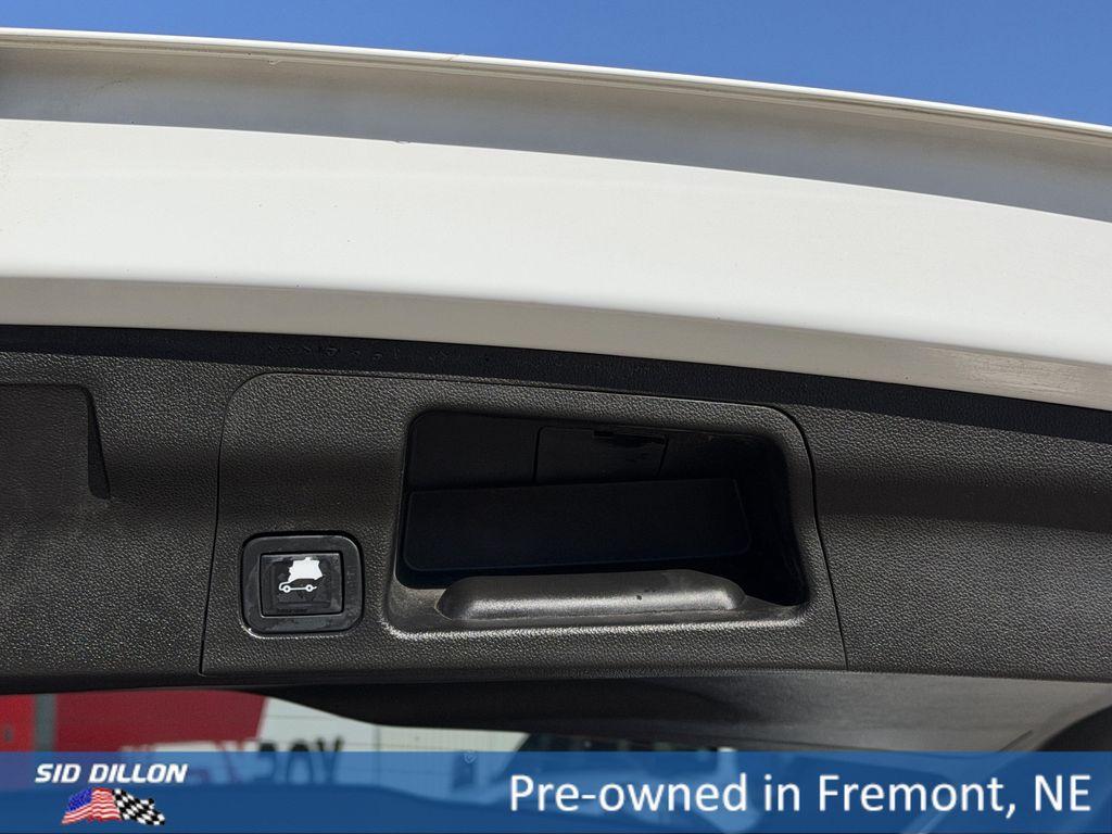 used 2020 GMC Acadia car, priced at $24,294