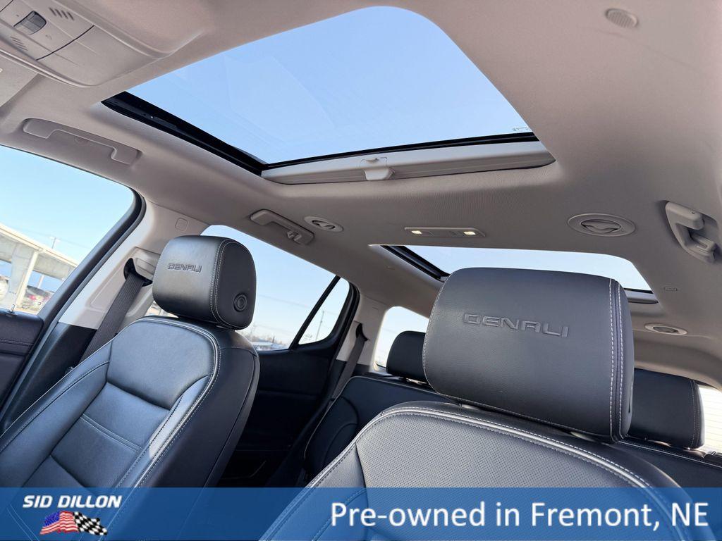 used 2021 GMC Acadia car, priced at $27,965