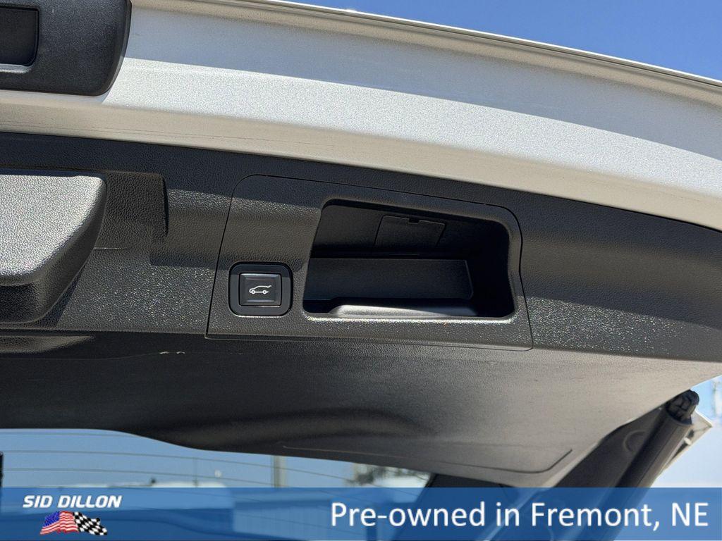 used 2018 GMC Acadia car, priced at $18,995