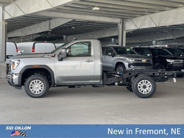 new 2025 GMC Sierra 2500 car, priced at $62,569