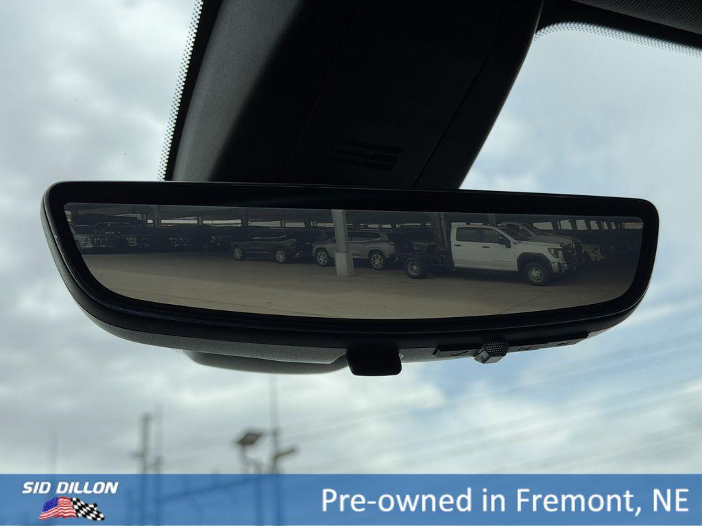 used 2021 Chevrolet Silverado 1500 car, priced at $33,995