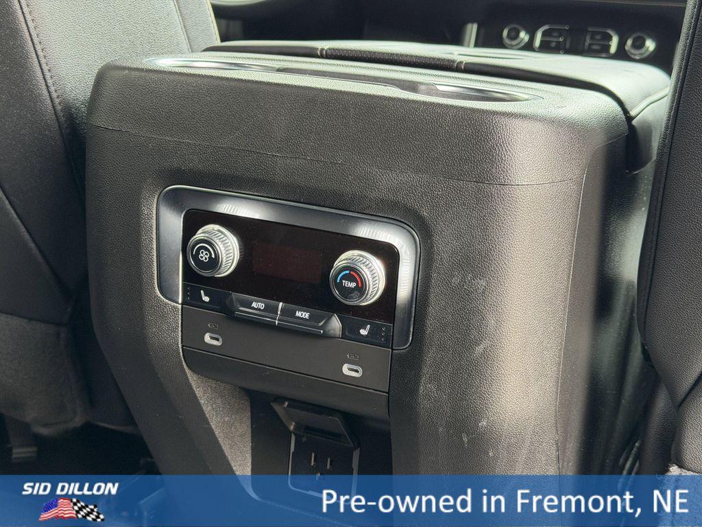 used 2024 GMC Yukon car, priced at $61,595