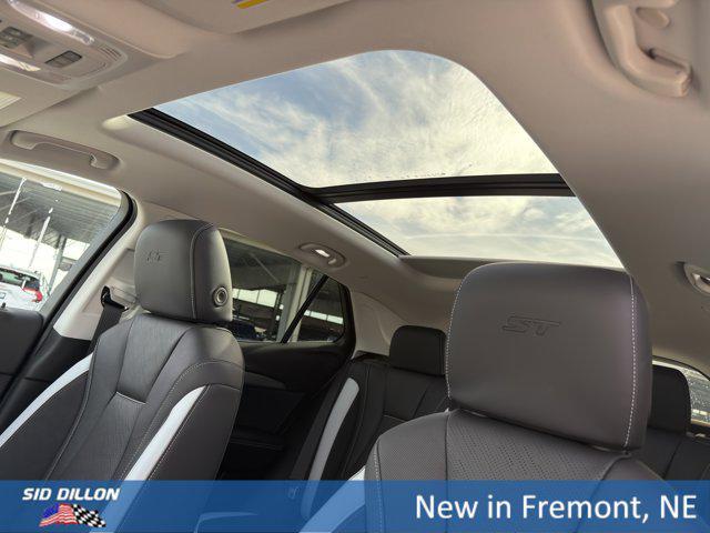 new 2026 Buick Envision car, priced at $47,540