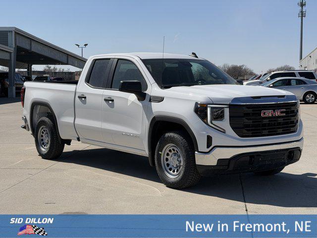 new 2026 GMC Sierra 1500 car, priced at $46,595