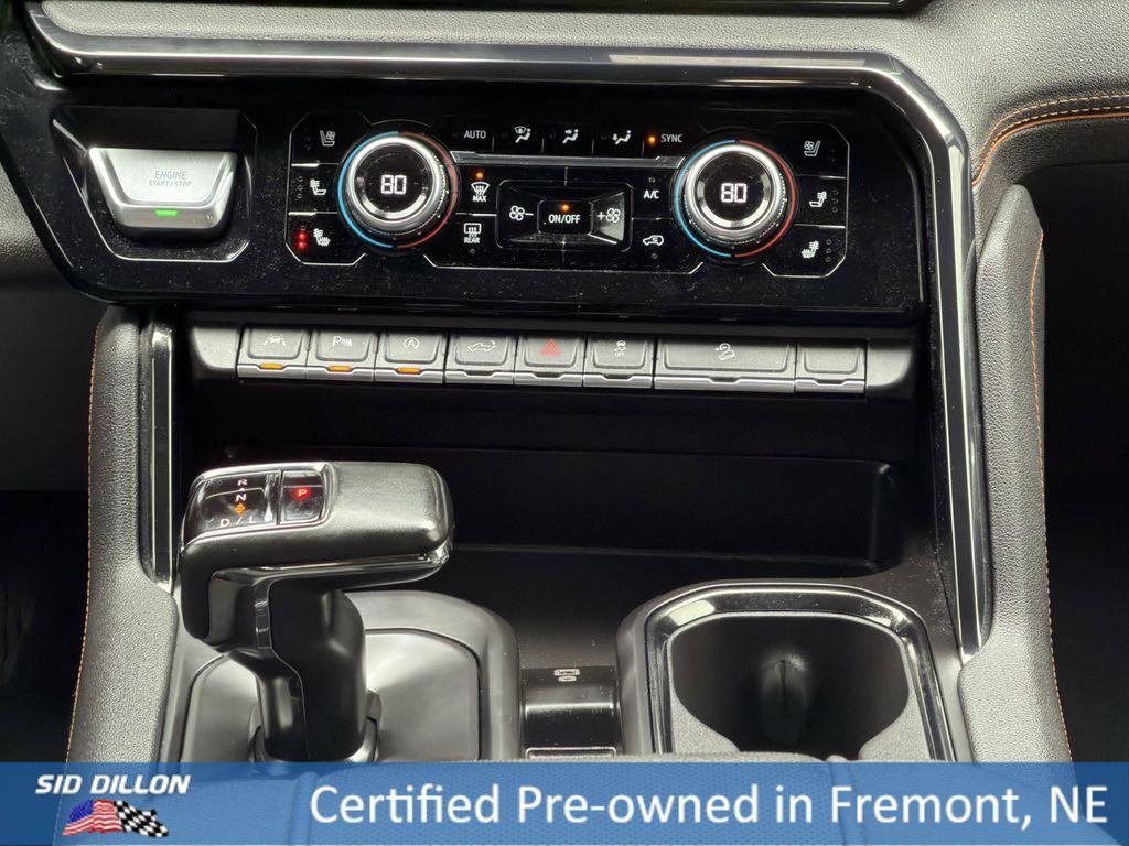 used 2024 GMC Sierra 1500 car, priced at $50,299