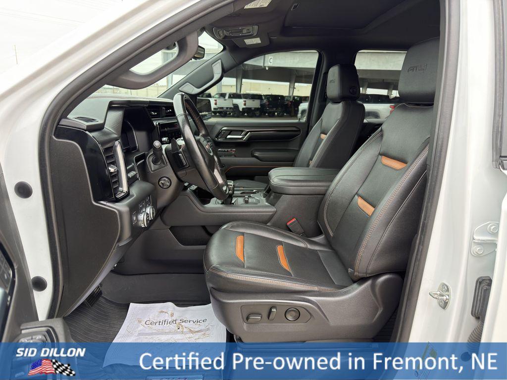 used 2024 GMC Sierra 1500 car, priced at $50,299