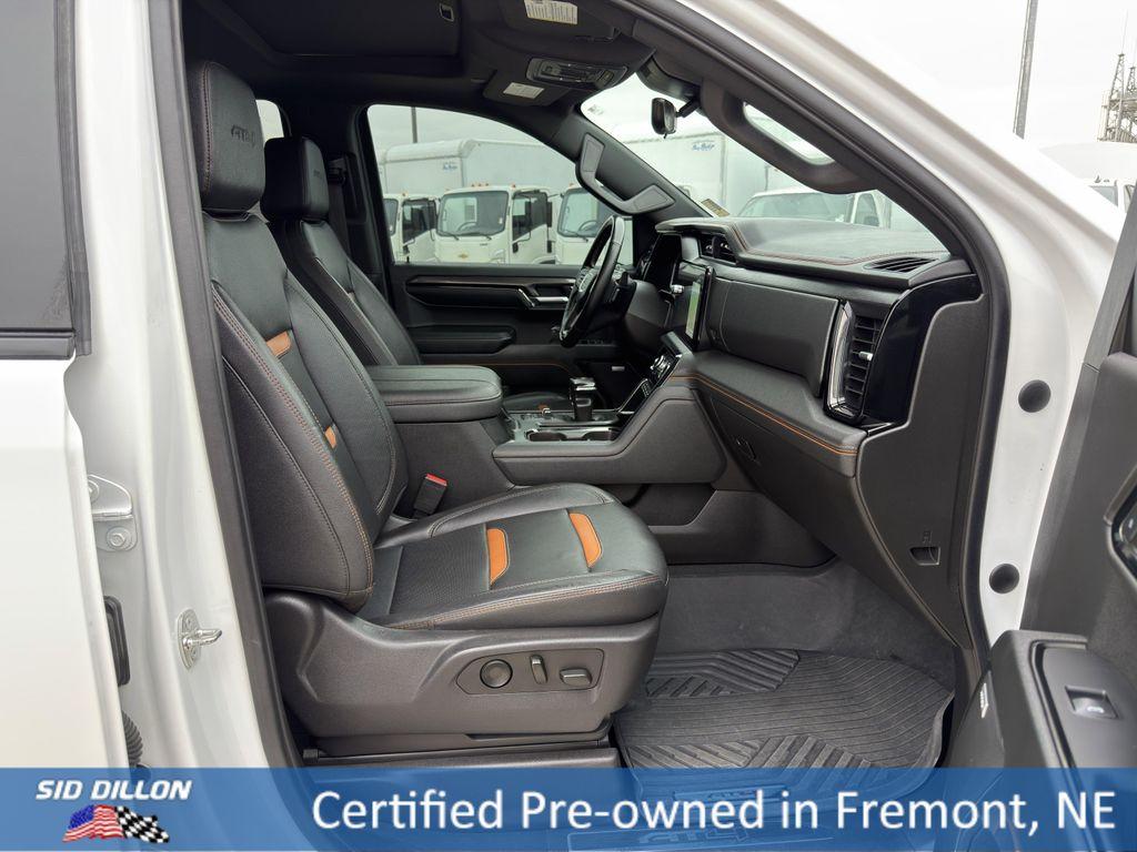 used 2024 GMC Sierra 1500 car, priced at $50,299