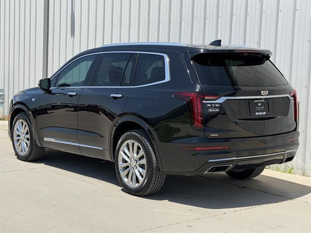 used 2022 Cadillac XT6 car, priced at $35,081