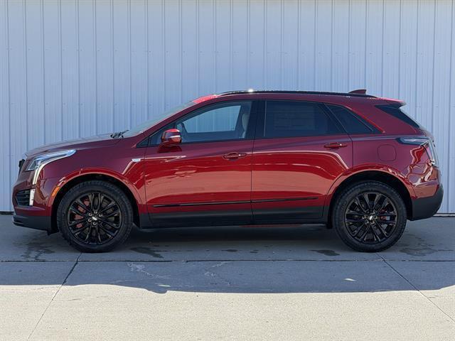 new 2026 Cadillac XT5 car, priced at $70,639