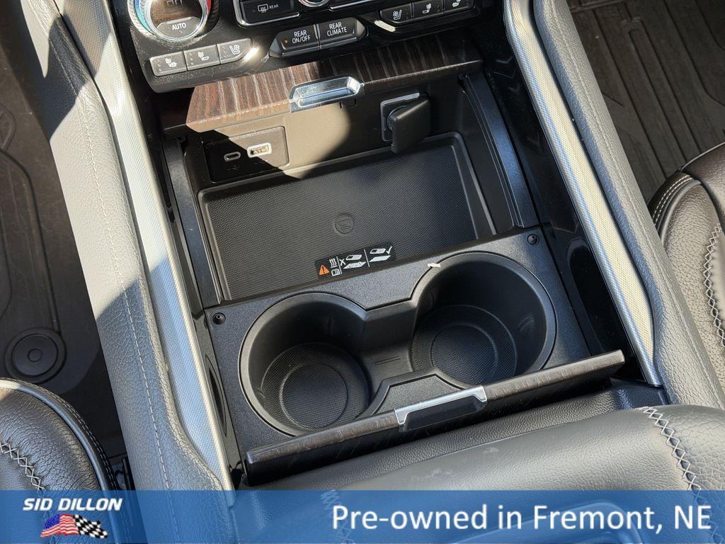 used 2022 GMC Yukon car, priced at $53,795