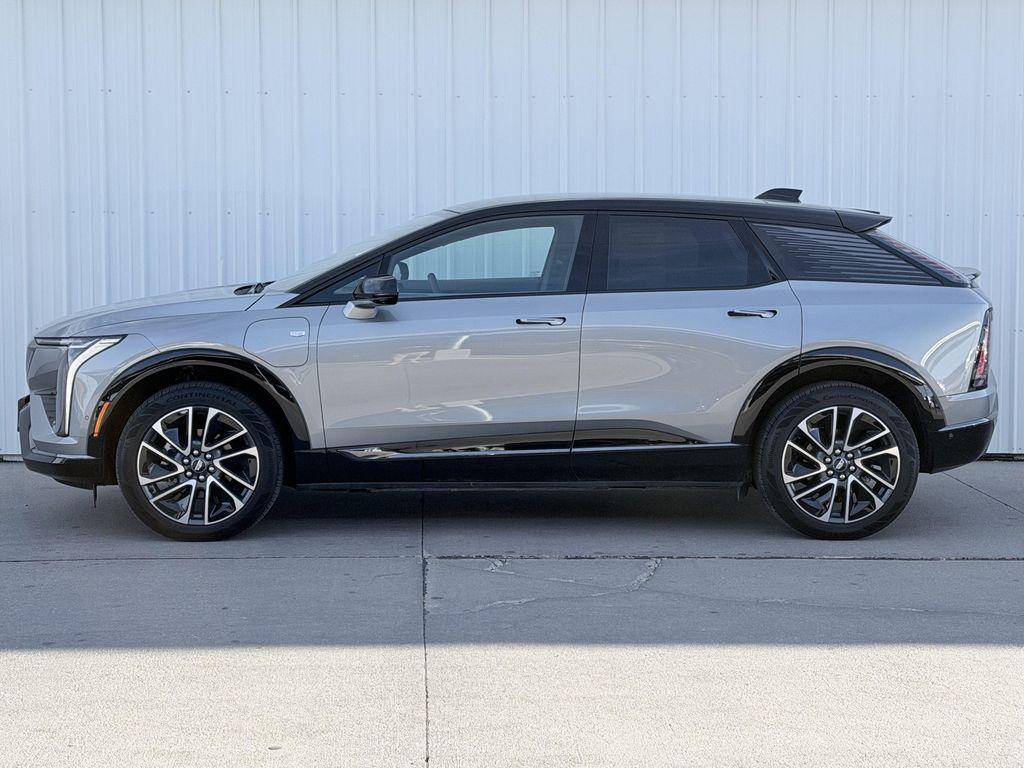 used 2025 Cadillac OPTIQ car, priced at $48,795