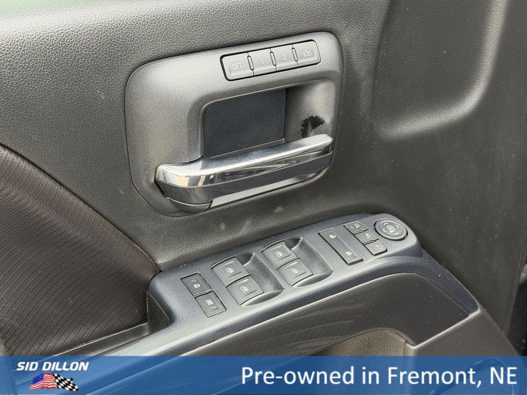 used 2016 GMC Sierra 2500 car, priced at $34,995