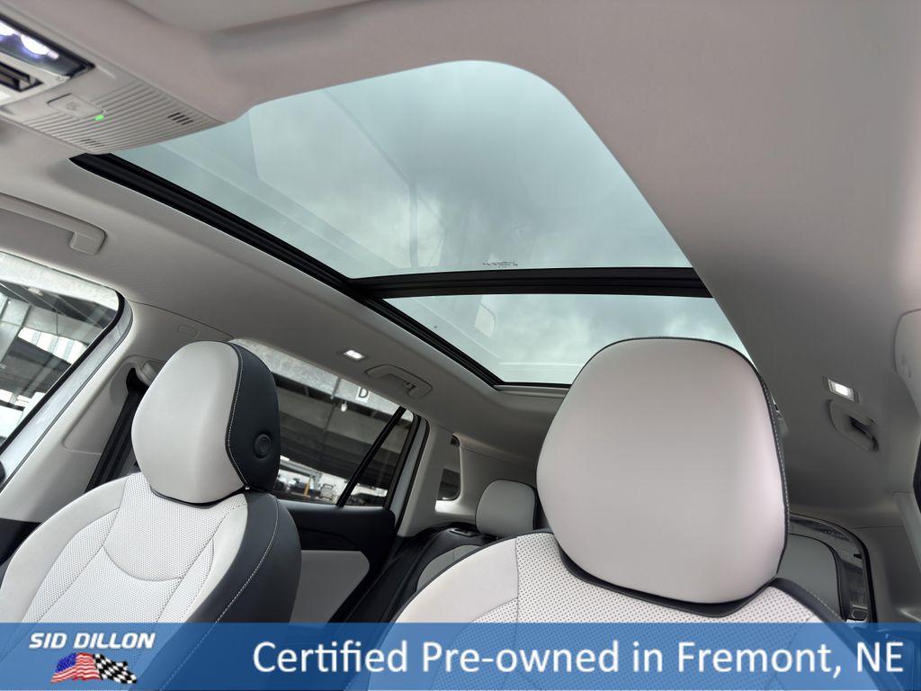 used 2025 Volkswagen Tiguan car, priced at $32,995