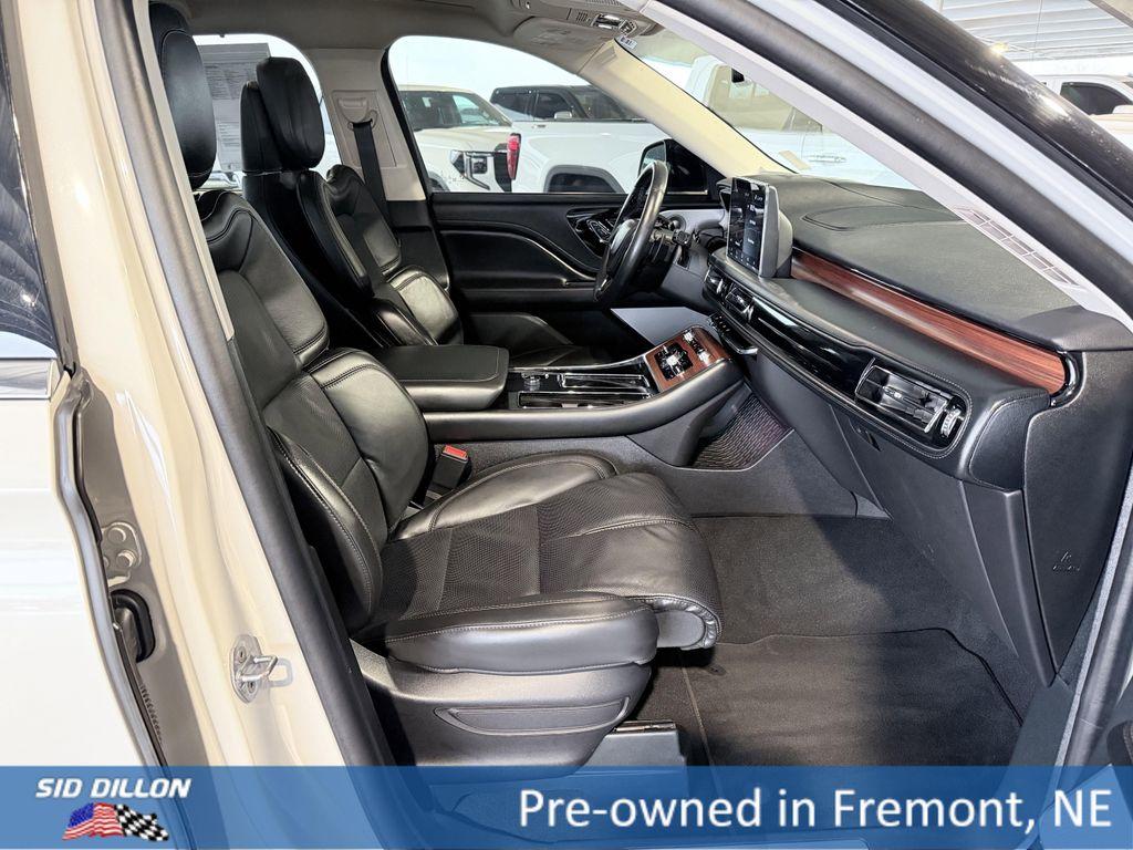 used 2023 Lincoln Aviator car, priced at $42,995