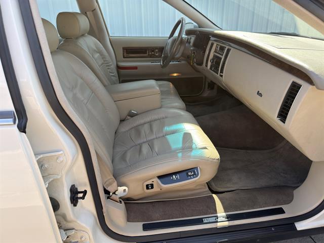 used 1996 Cadillac Fleetwood car, priced at $29,995