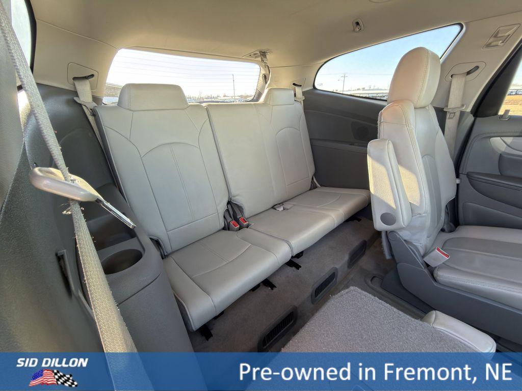 used 2017 Chevrolet Traverse car, priced at $12,995