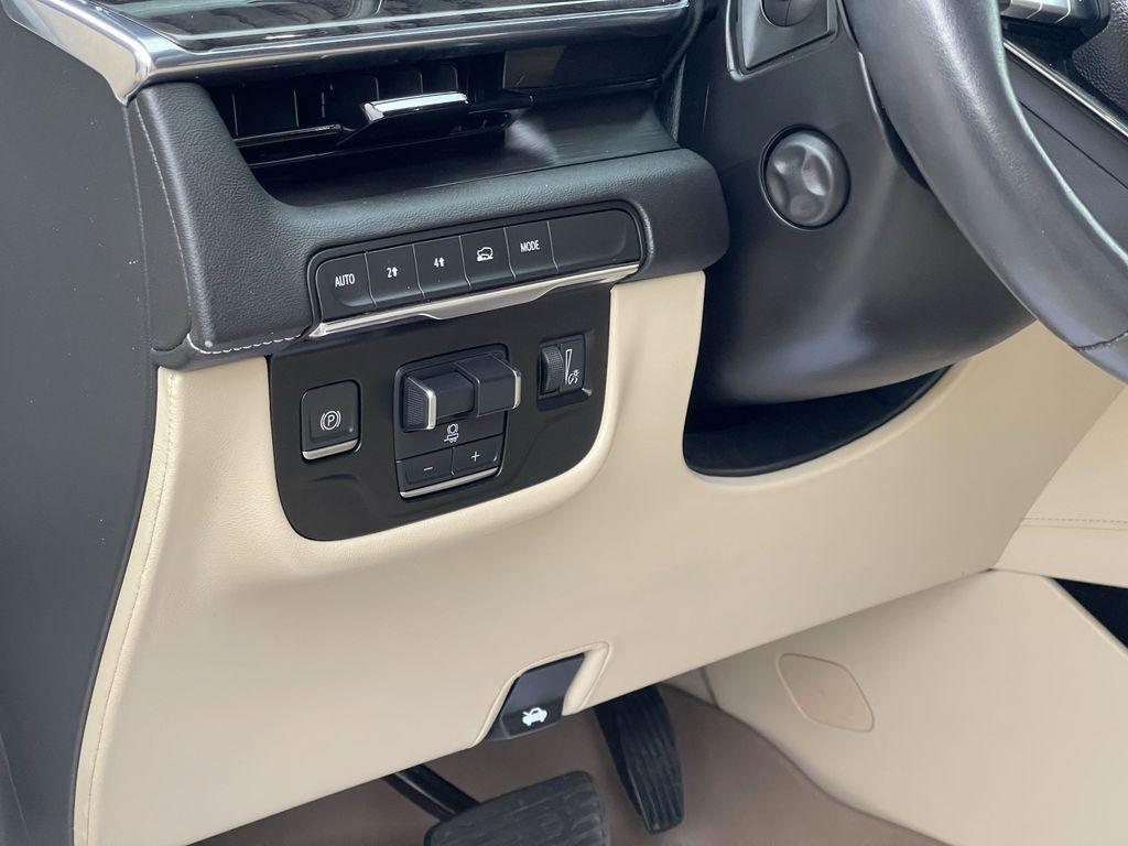 used 2023 Cadillac Escalade ESV car, priced at $62,327