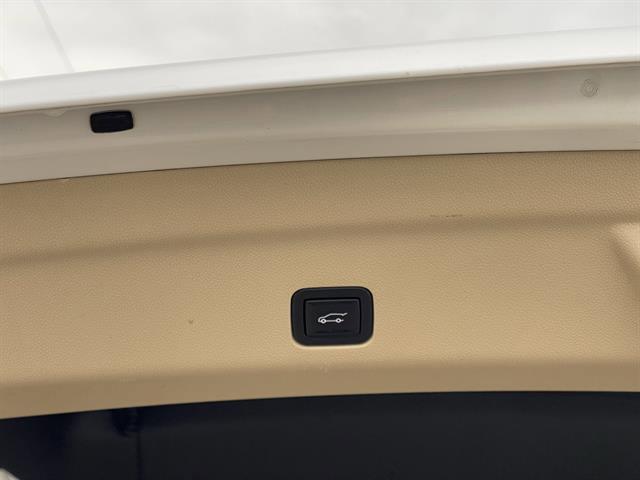 used 2023 Cadillac Escalade ESV car, priced at $59,895