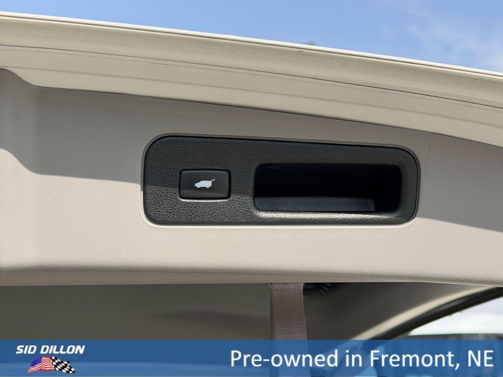 used 2013 Honda Pilot car, priced at $14,495