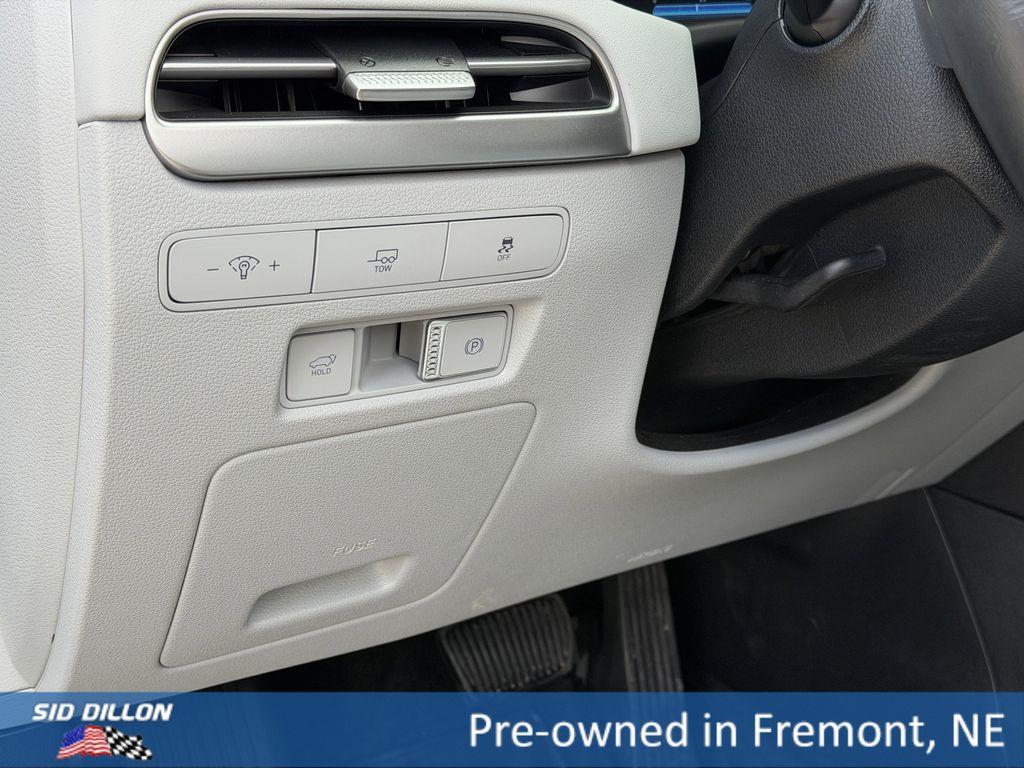 used 2025 Hyundai Palisade car, priced at $40,995