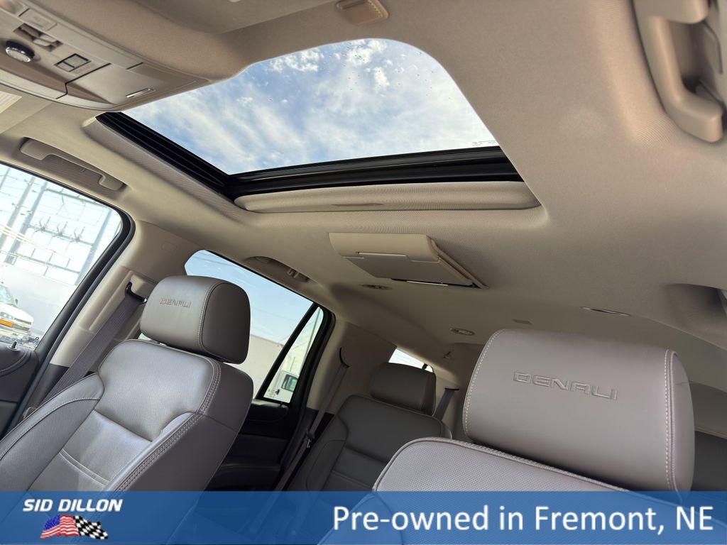 used 2016 GMC Yukon car, priced at $19,995