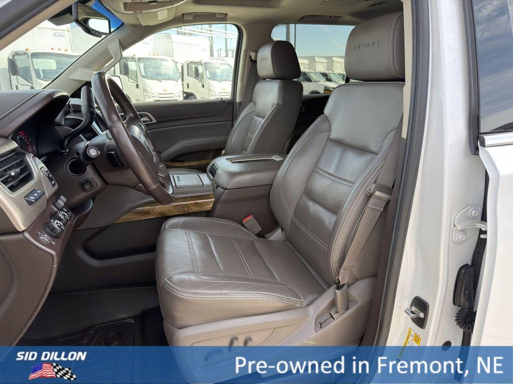 used 2016 GMC Yukon car, priced at $19,995