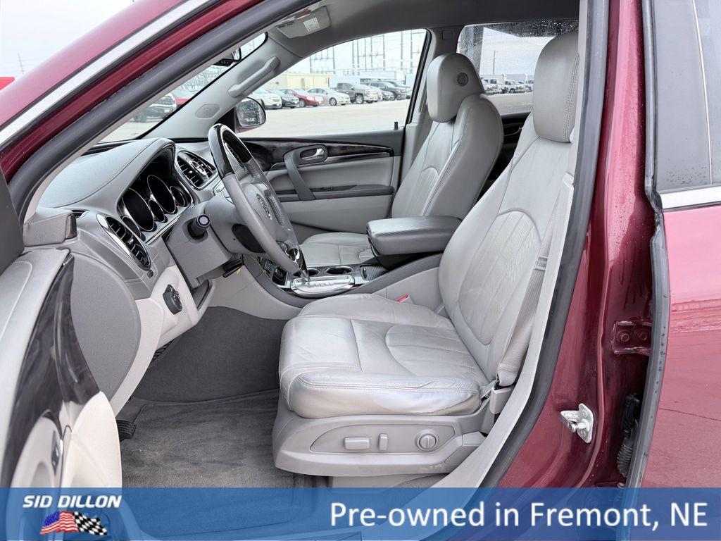 used 2015 Buick Enclave car, priced at $10,995