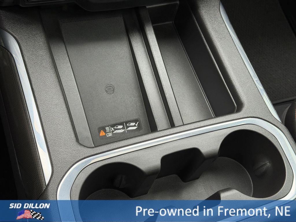 used 2022 GMC Sierra 1500 car, priced at $38,995