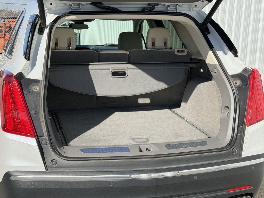 used 2017 Cadillac XT5 car, priced at $25,495