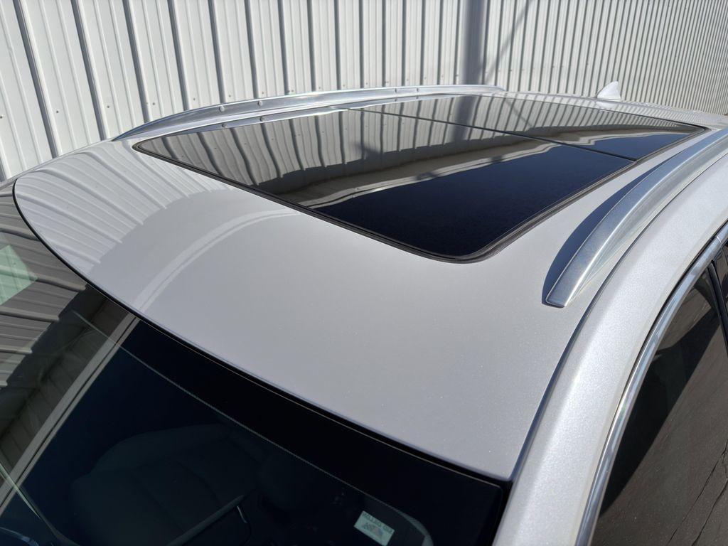 used 2017 Cadillac XT5 car, priced at $25,495