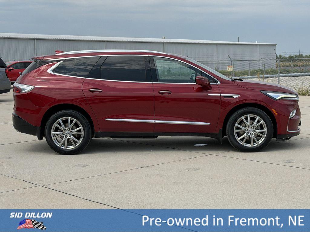 used 2023 Buick Enclave car, priced at $32,294