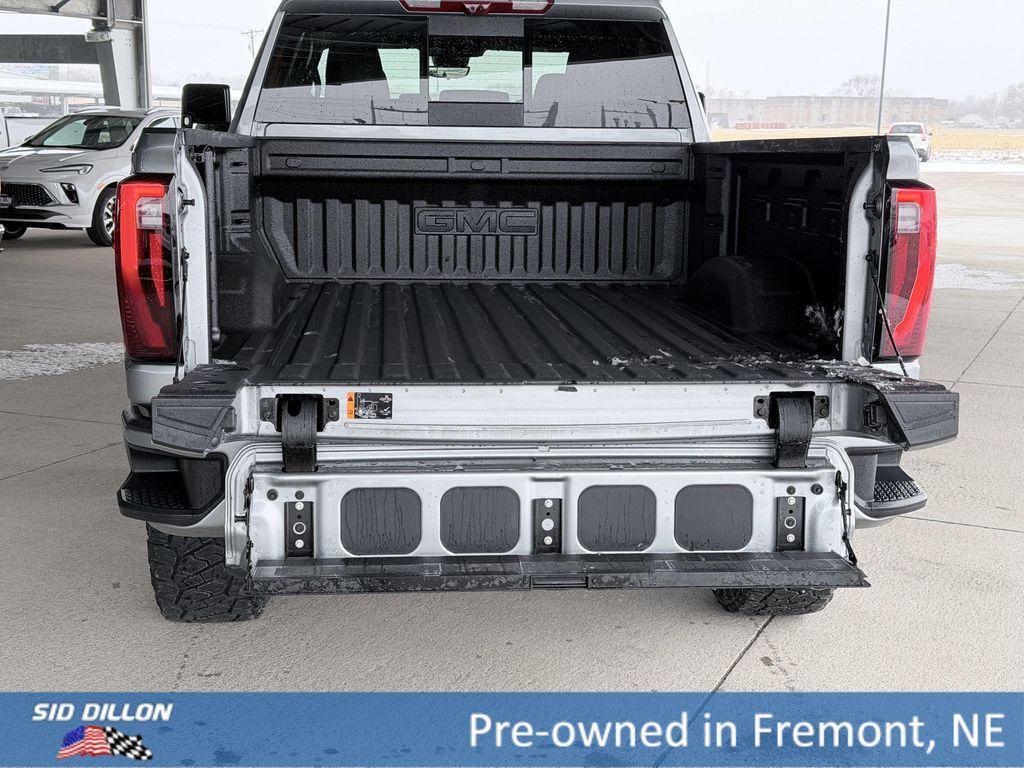 used 2025 GMC Sierra 2500 car, priced at $78,595