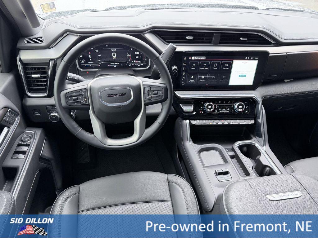 used 2025 GMC Sierra 2500 car, priced at $78,595