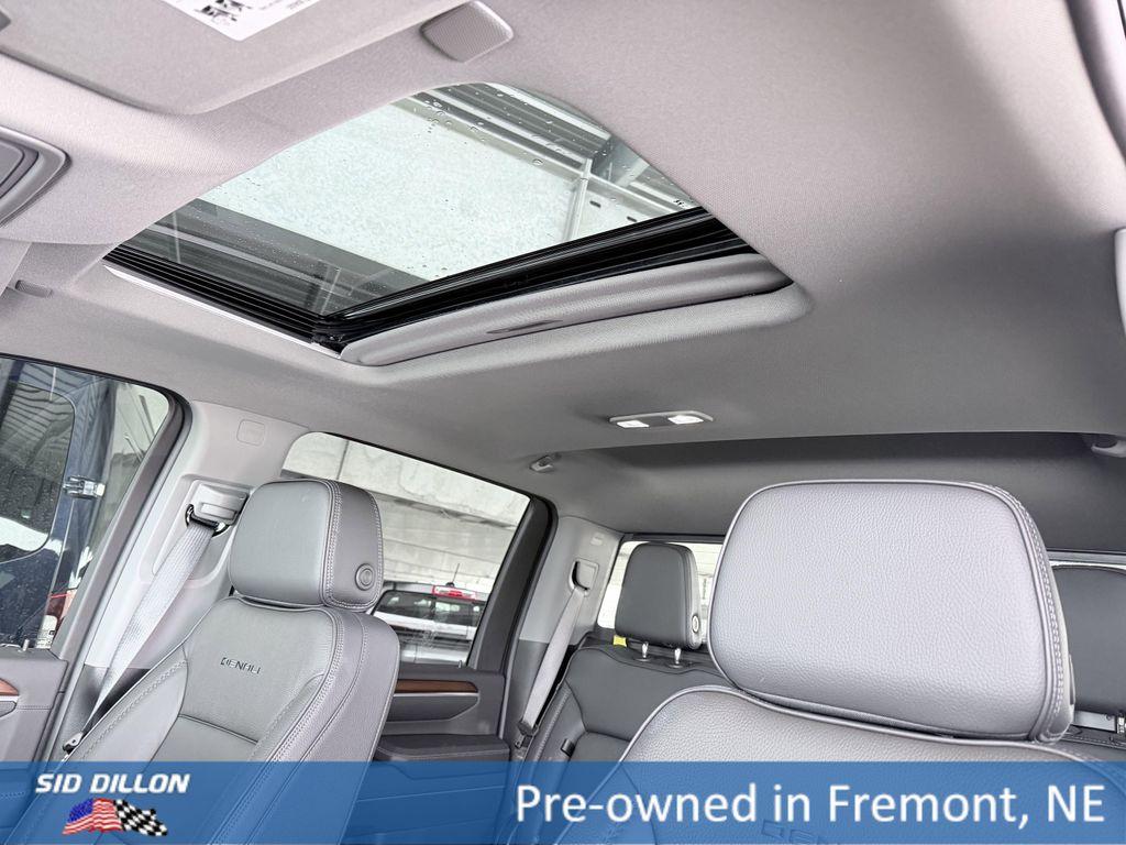 used 2025 GMC Sierra 2500 car, priced at $78,595