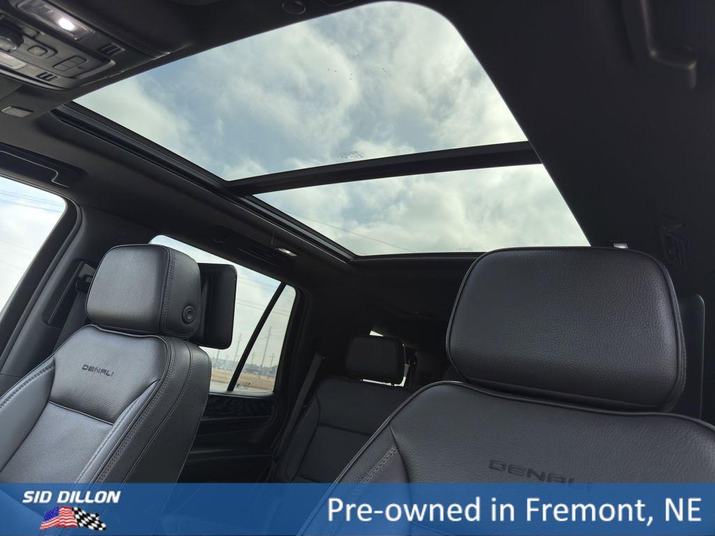 used 2023 GMC Yukon car, priced at $59,995