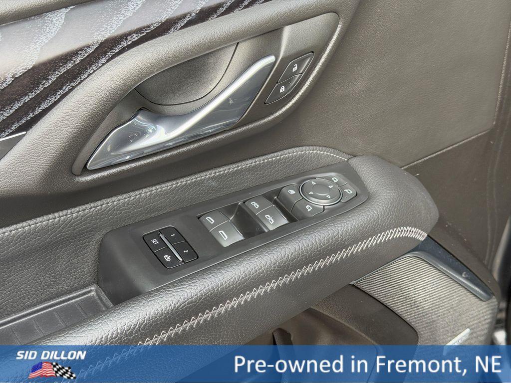 used 2023 GMC Yukon car, priced at $59,995